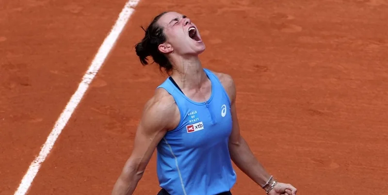 Лоис Буассон - Кори Гауфф