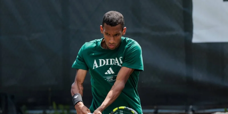 Джованни Мпетши-Перрикар - Феликс Оже-Альяссим