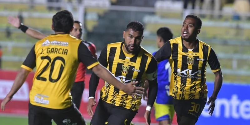 «Реал» Оруро - Стронгест