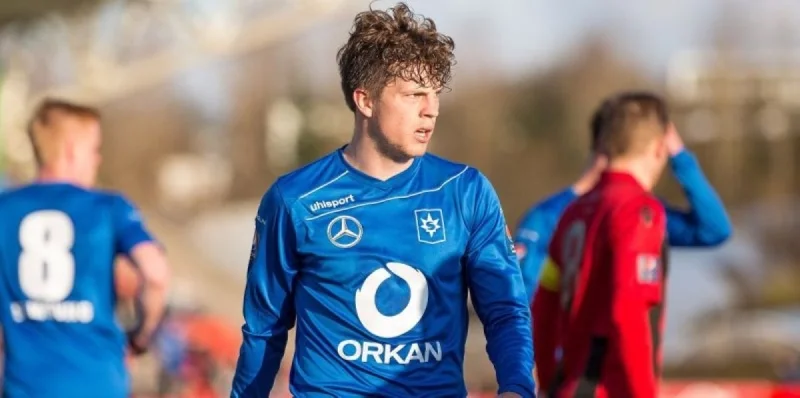 Стярнан - Валюр