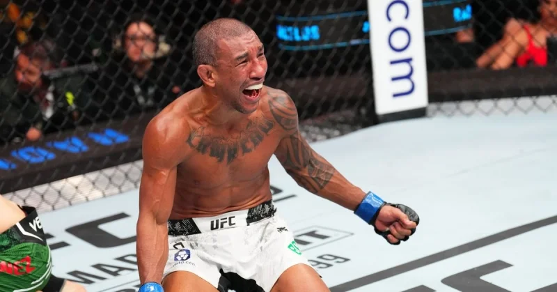 Коди Гарбрандт - Раони Барселос Коди Гарбрандт - Раони Барселос