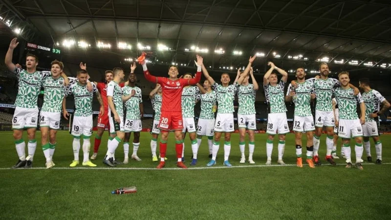 Мэджик Юнайтед - Тандер Мэджик Юнайтед - Тандер