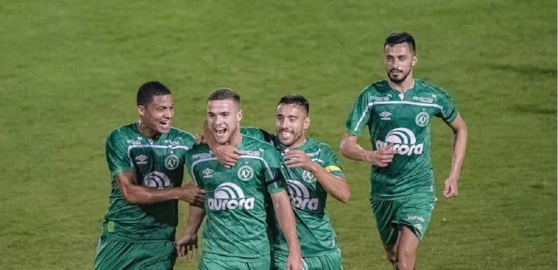 Шапекоэнсе - Ферровиария Шапекоэнсе - Ферровиария