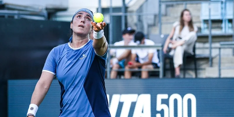 Каролин Долхайд - Онс Жабер