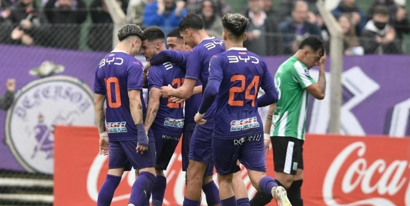 Монтевидео Уондерерс - Дефенсор Спортинг Монтевидео Уондерерс - Дефенсор Спортинг