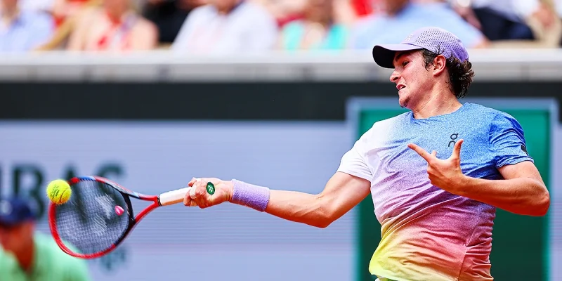 Жоао Фонсека - Флавио Коболли Жоао Фонсека - Флавио Коболли