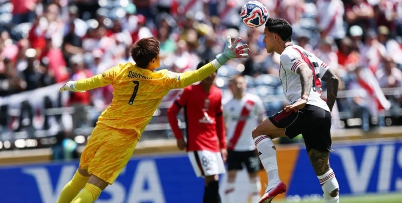 Пласа Колония - Ривер Плейт