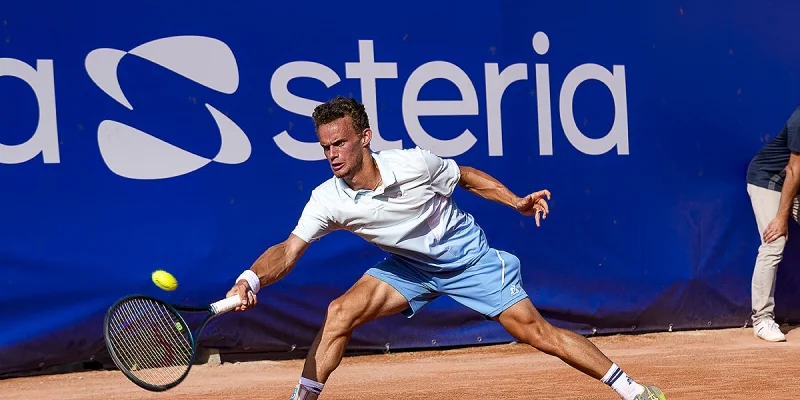 Карлос Табернер - Люка Ван Аш