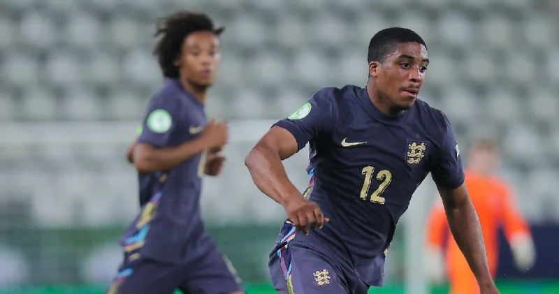 Нидерланды (до19) - Англия (до19)