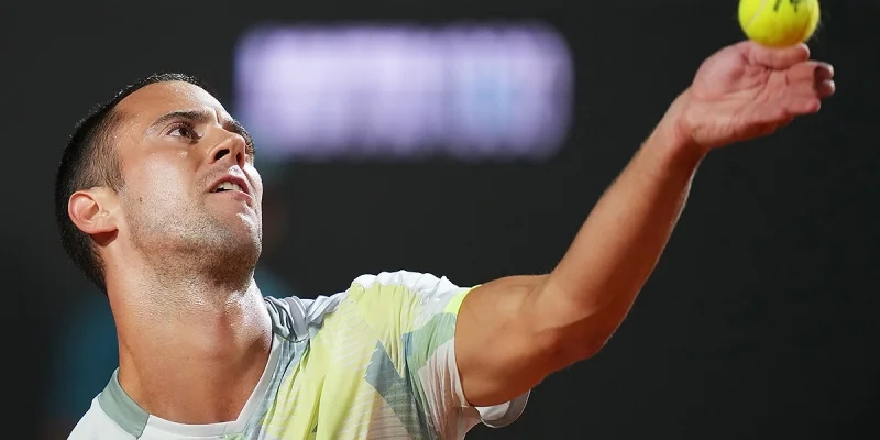 Бу Юнчаокете - Ласло Дьере