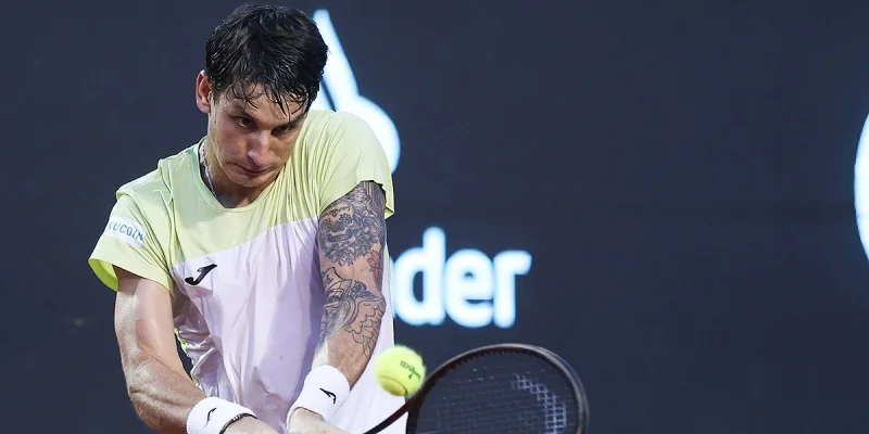 Камило Уго Карабелли - Итан Куинн