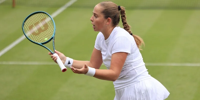 Александра Эала - Елена Остапенко Александра Эала - Елена Остапенко