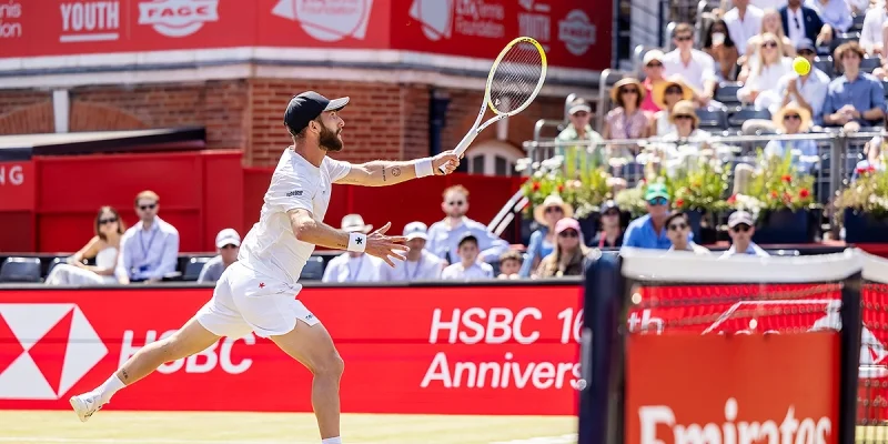 Корентен Муте - Алекс Микельсен