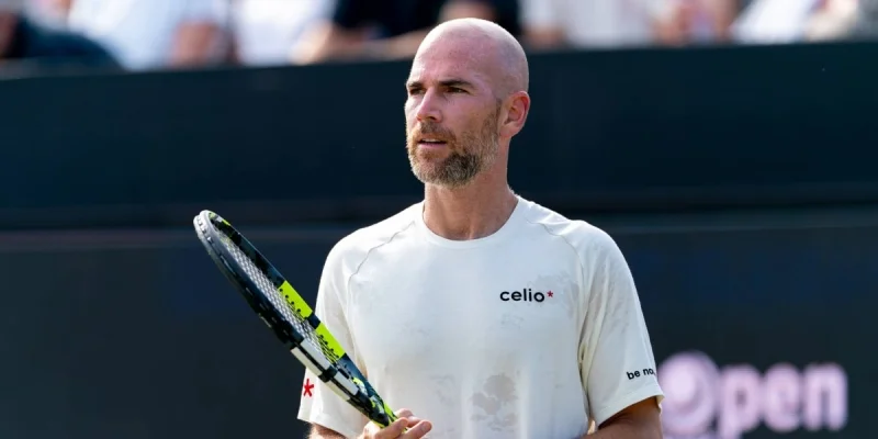 Адриан Маннарино - Кристофер О'Коннелл