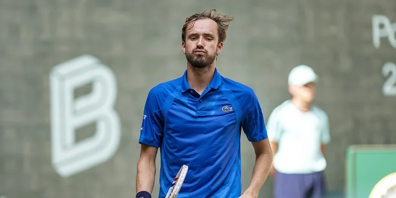 Бенджамин Бонзи - Даниил Медведев