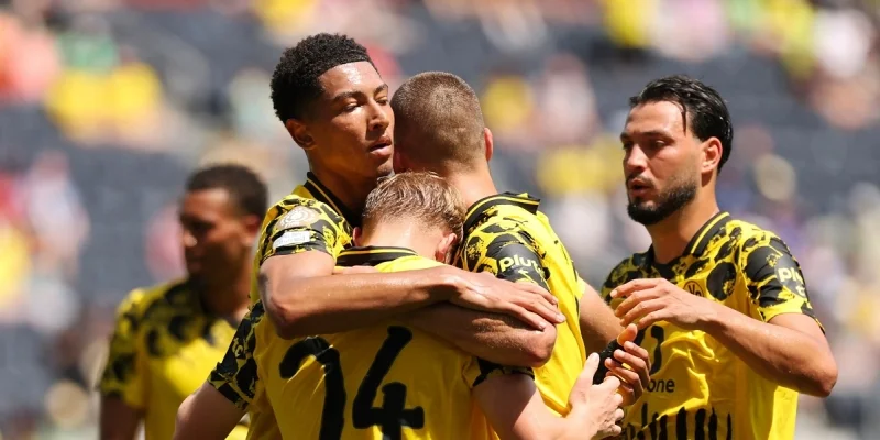 Боруссия Д - Монтеррей