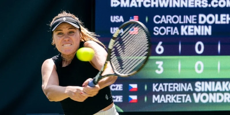 София Кенин - Джессика Бусас Манейро