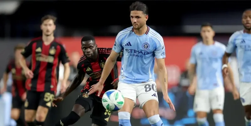 Нью-Йорк Сити - Торонто