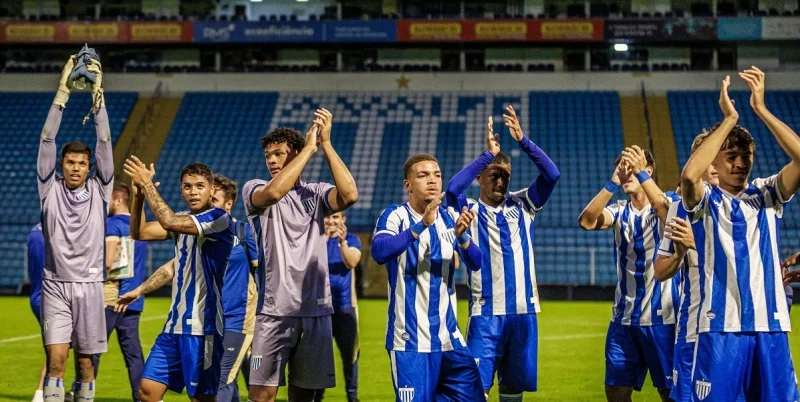 Аваи - Пайсанду Аваи - Пайсанду