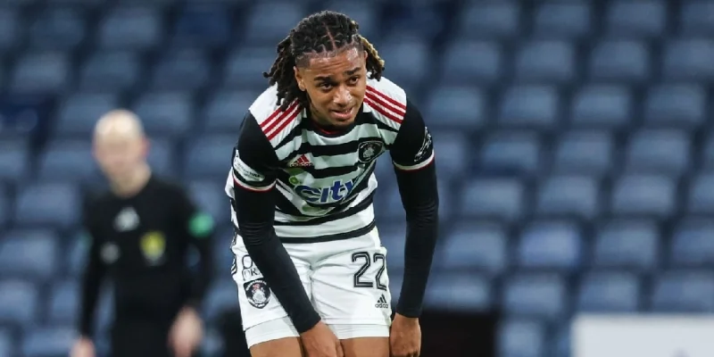 Куинз Парк - Брикин Сити