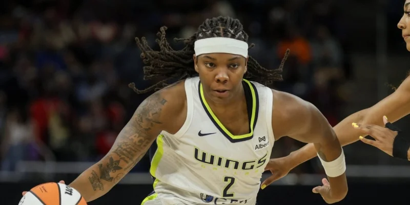 Даллас Уингз - Лас-Вегас Эйсес Даллас Уингз - Лас-Вегас Эйсес