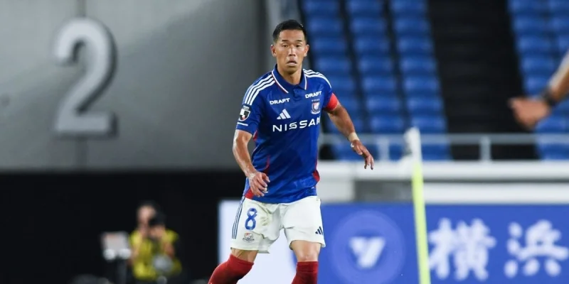 Йокогама Маринос - Нагоя