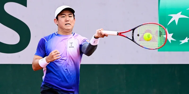 Йосихито Нисиока - Дженсон Бруксби Йосихито Нисиока - Дженсон Бруксби