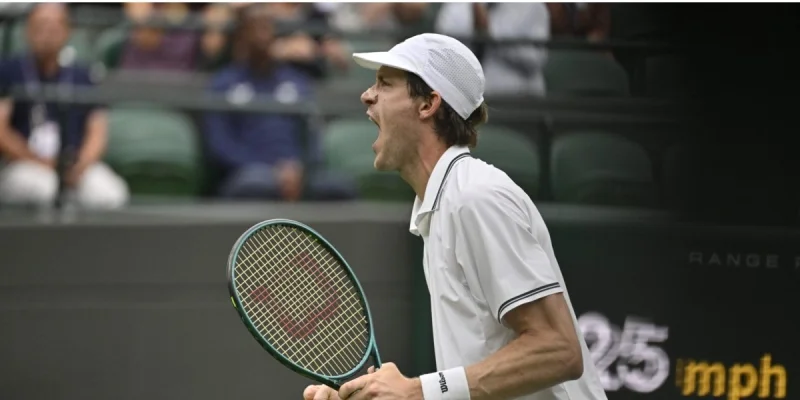 Ботик Ван де Зандшульп - Николас Харри Ботик Ван де Зандшульп - Николас Харри