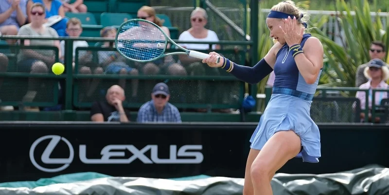 Тереза Валентова - Ребекка Шрамкова