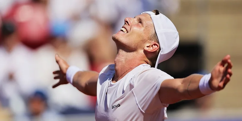 Карлос Табернер - Йеспер де Йонг