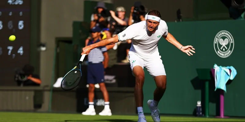 Александр Зверев - Адам Уолтон Александр Зверев - Адам Уолтон