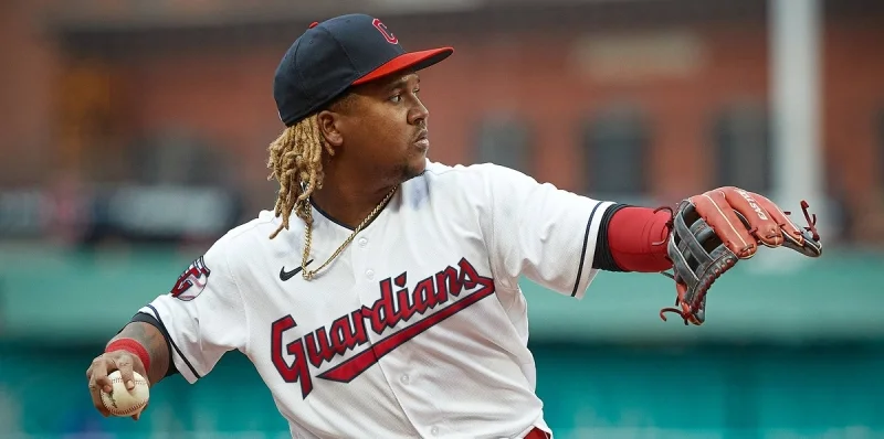 Кливленд Индианс - Колорадо Poкиc Кливленд Индианс - Колорадо Poкиc