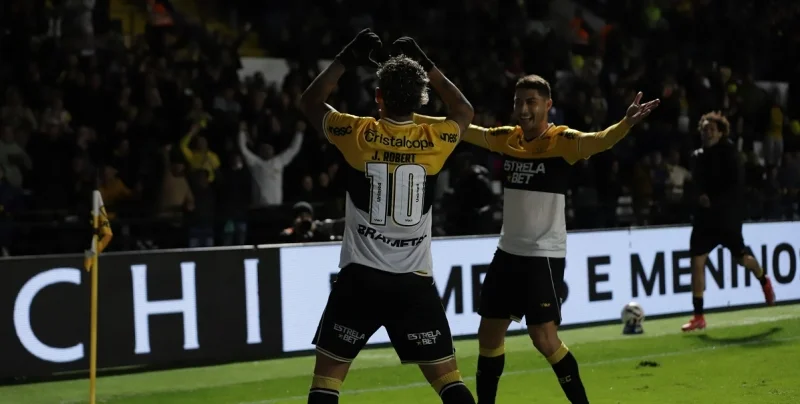 Операрио Ферровиарио - Крисиума Операрио Ферровиарио - Крисиума