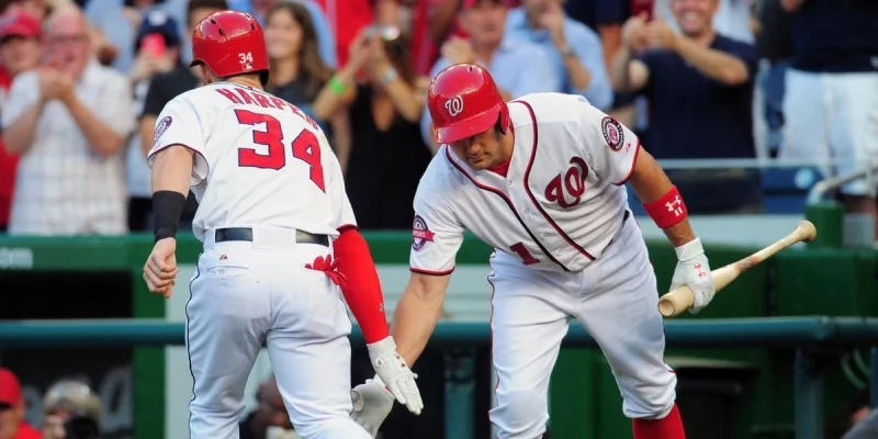 Вашингтон Нэшнлс - Милуоки Бpюэpc Вашингтон Нэшнлс - Милуоки Бpюэpc