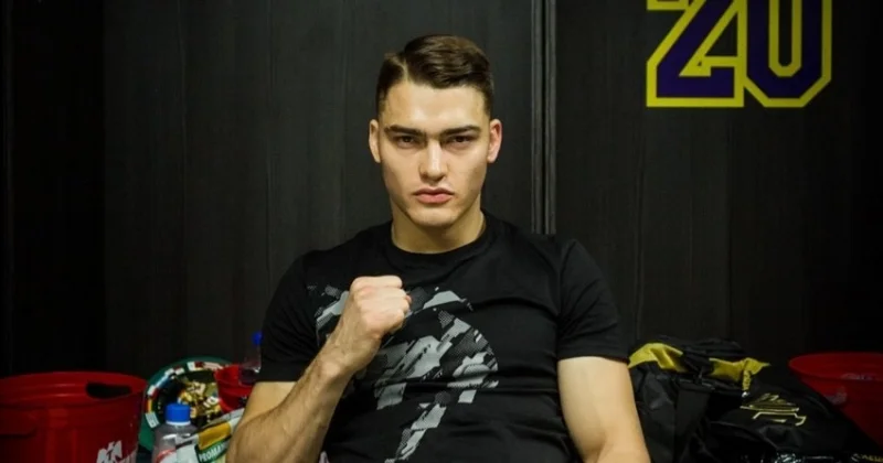 Оскар Дуартe - Кеннет Симс