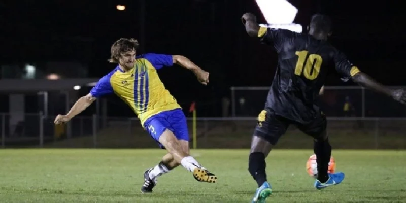 Саутсаид Иглс - Тандер Саутсаид Иглс - Тандер