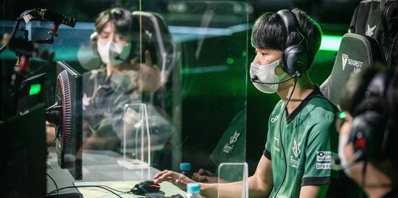 BRION - BNK FearX BRION - BNK FearX