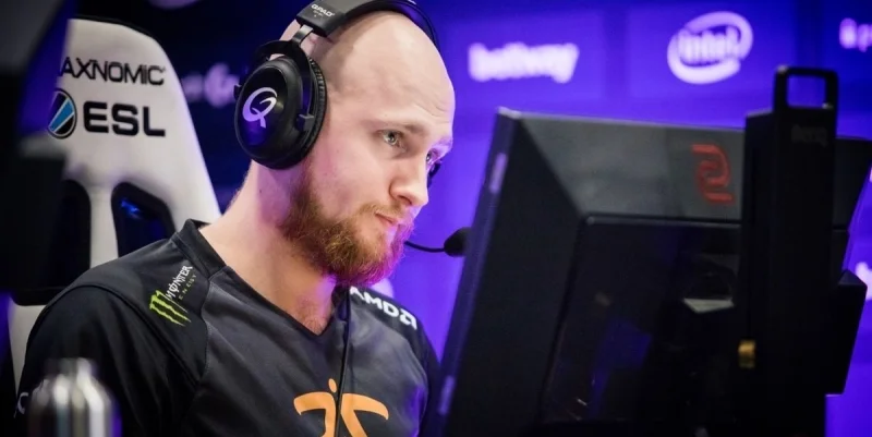 Legacy - Fnatic
