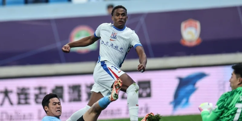 Шанхай Шэньхуа - Шанхай Порт Шанхай Шэньхуа - Шанхай Порт