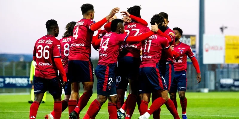 Клермон - Труа Клермон - Труа