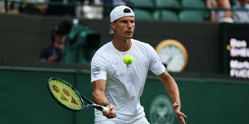 Уго Гастон - Мартон Фучович