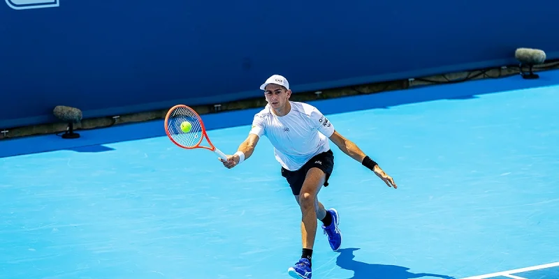 Ботик Ван де Зандшульп - Маттео Арнальди Ботик Ван де Зандшульп - Маттео Арнальди