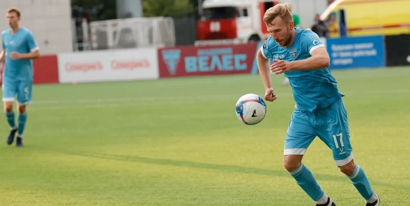 Велес Москва - Знамя