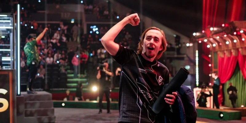 Gaimin Gladiators - Team Falcons Gaimin Gladiators - Team Falcons