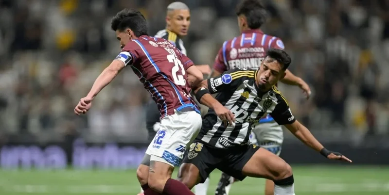 Годой Крус - Атлетико Минейро