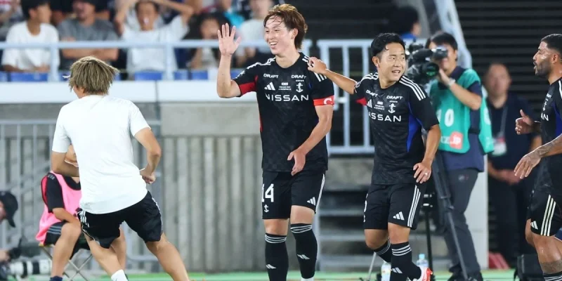 Йокогама Маринос - Матида Зельвия Йокогама Маринос - Матида Зельвия