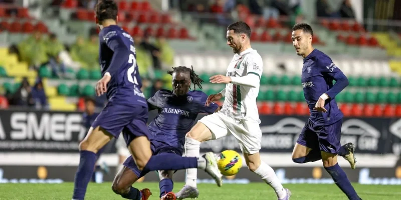 Фамаликан - Жил Висенте Фамаликан - Жил Висенте