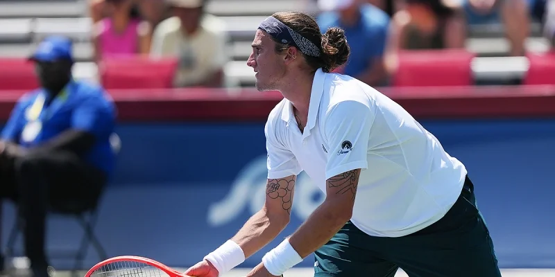 Маттиа Беллуччи - Цзюнчэн Шан Маттиа Беллуччи - Цзюнчэн Шан