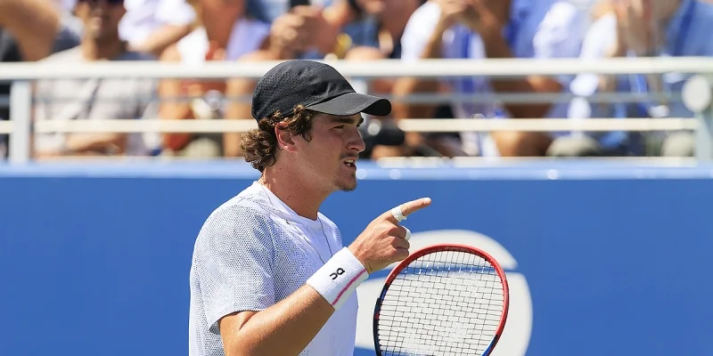 Жоао Фонсека - Томаш Махач