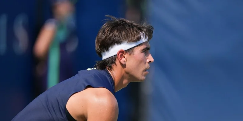 Кэмерон Норри - Франциско Комесана Кэмерон Норри - Франциско Комесана